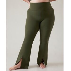 NWOT: Athleta Elation Ultra High Rise Spit Flare Pant Aspen Olive Size 2X